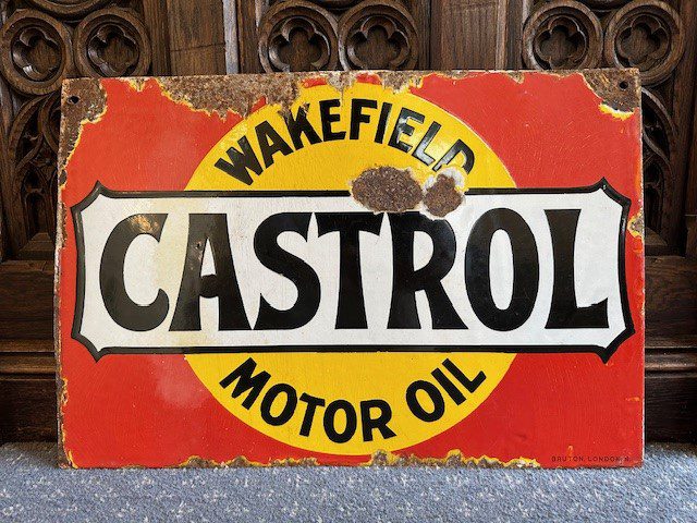Wakefield Castrol motor oil sign